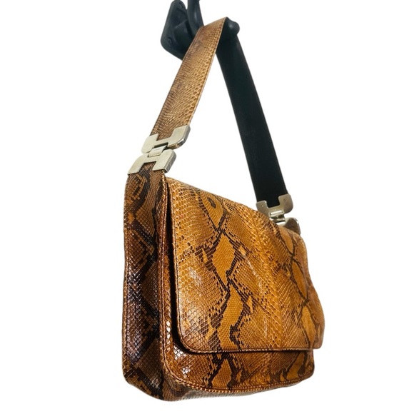 PRADA RARE 90’s VINTAGE SNAKE SKIN SHOULDER BAG - Picture 2 of 10